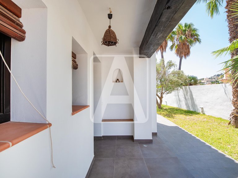 Villa for Sale in Moraira, Alicante 10