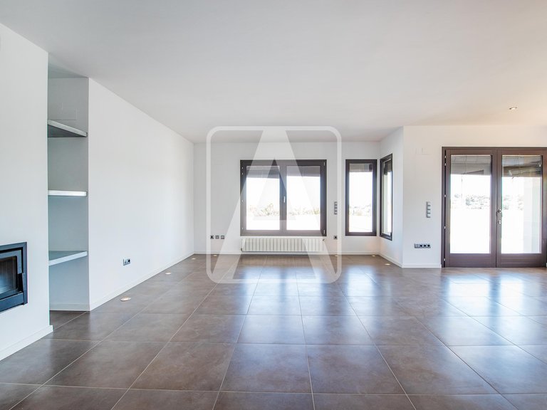 Villa for Sale in Moraira, Alicante 11