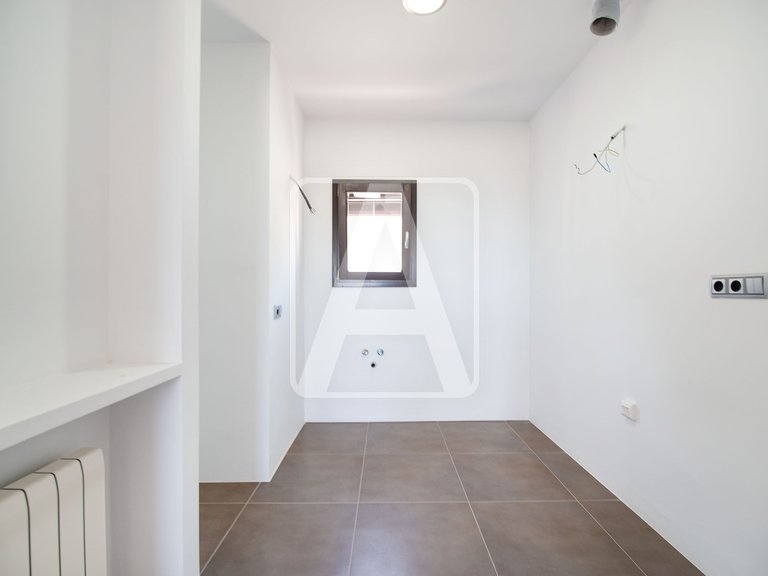 Villa for Sale in Moraira, Alicante 18