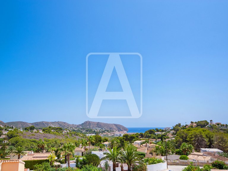 Villa for Sale in Moraira, Alicante 2