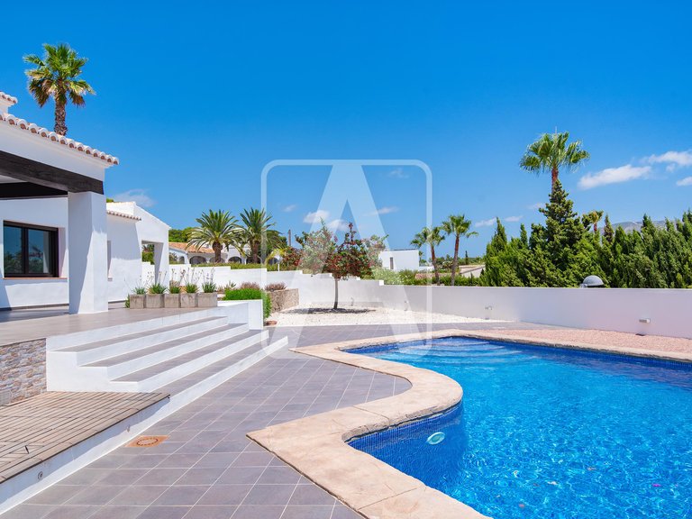 Villa for Sale in Moraira, Alicante 21