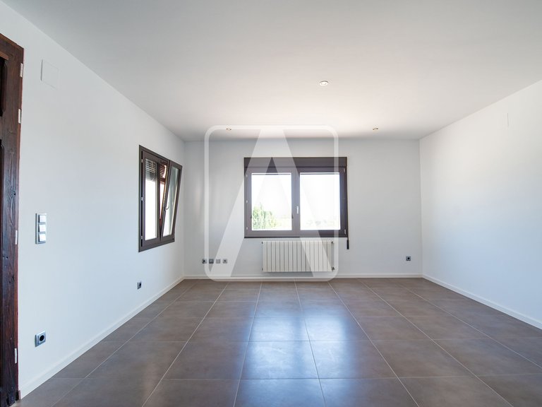 Villa for Sale in Moraira, Alicante 24