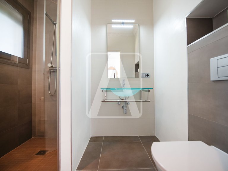 Villa for Sale in Moraira, Alicante 28