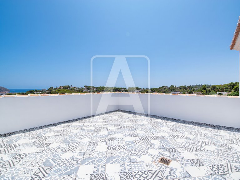 Villa for Sale in Moraira, Alicante 35