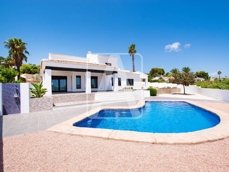 Villa for Sale in Moraira, Alicante 40