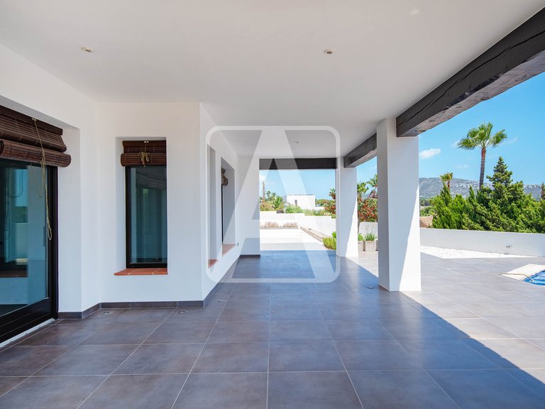 Villa for Sale in Moraira, Alicante 43
