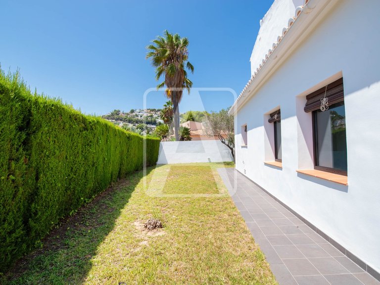 Villa for Sale in Moraira, Alicante 44