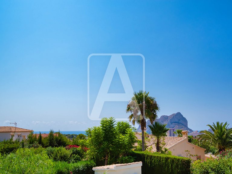 Villa for Sale in Calpe, Alicante 2