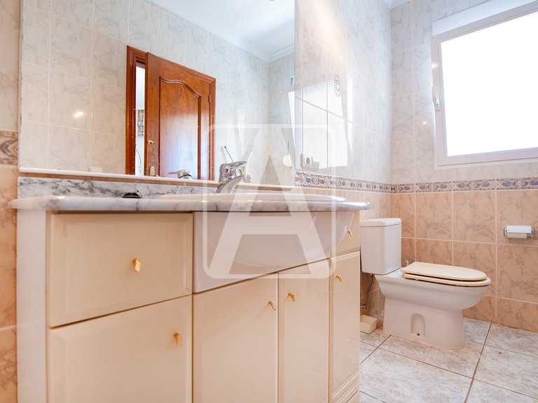 Villa for Sale in Calpe, Alicante 36