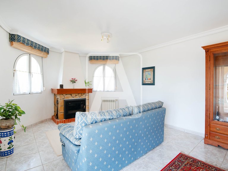 Villa for Sale in Calpe, Alicante 4