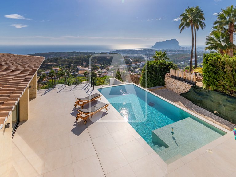 Villa for Sale in Benissa, Alicante 1