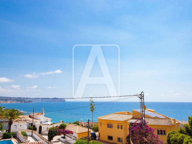 Villa for Sale in Calpe, Alicante 2