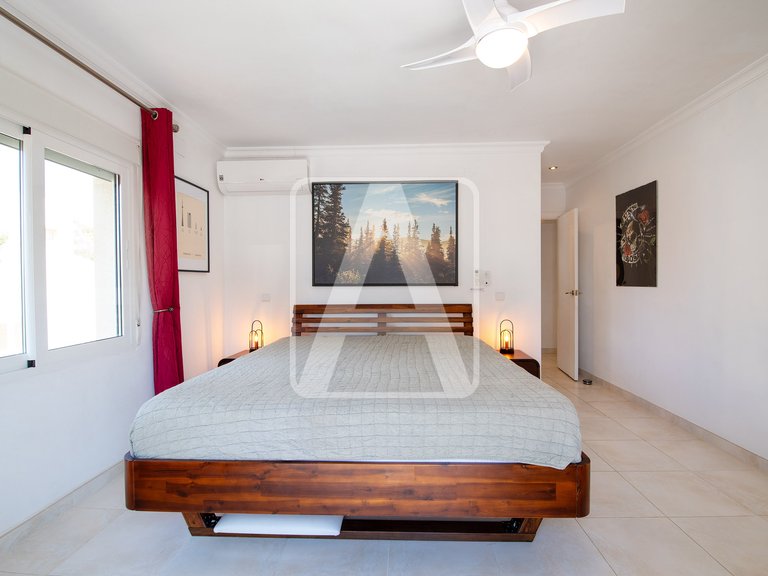 Villa for Sale in Calpe, Alicante 25