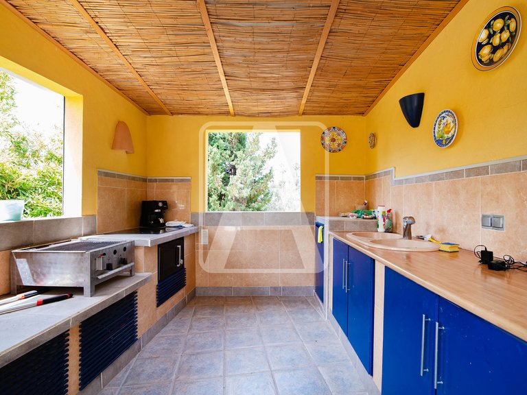 Villa for Sale in Benissa, Alicante 38