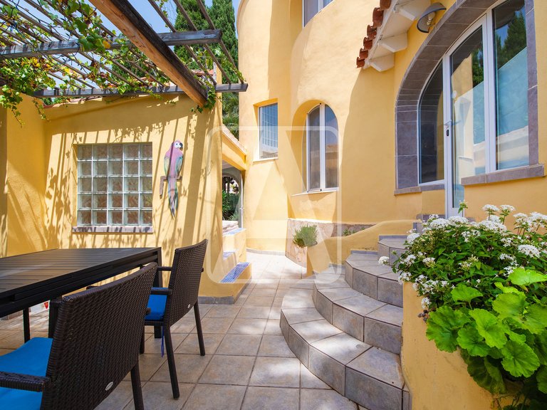 Villa for Sale in Benissa, Alicante 41