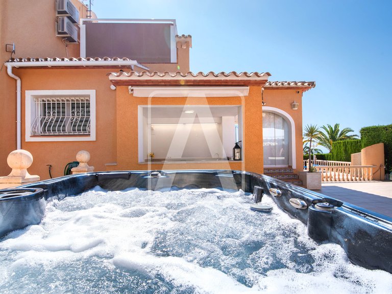 Villa for Sale in Calpe, Alicante 11