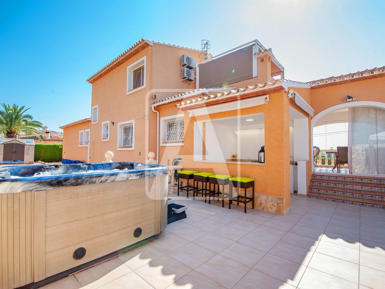 Villa for Sale in Calpe, Alicante 9
