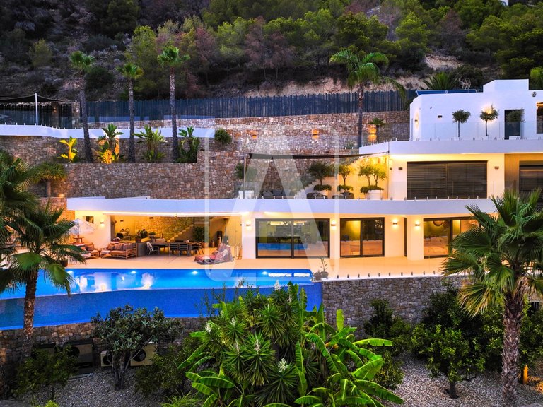Villa for Sale in Benissa, Alicante 1