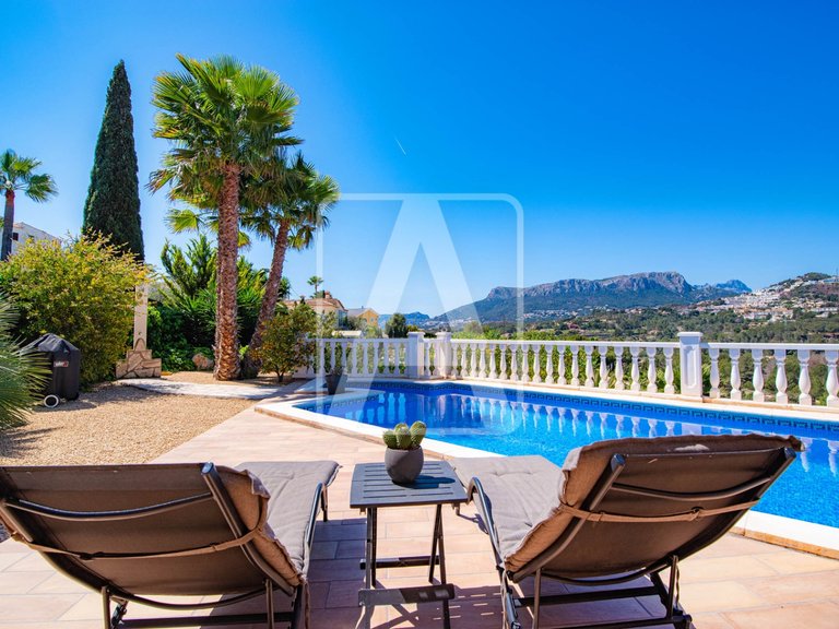 Villa for Sale in Calpe, Alicante 3