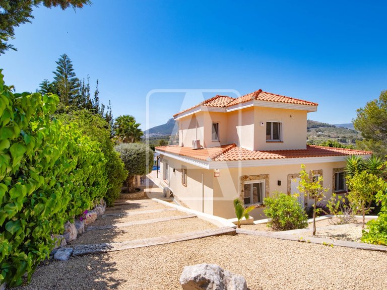 Villa for Sale in Calpe, Alicante 44