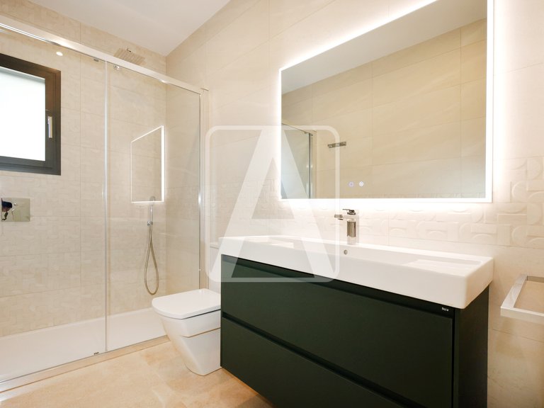 Villa for Sale in Calpe, Alicante 24