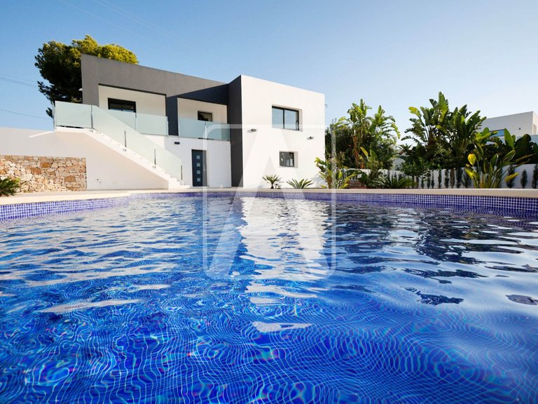 Villa for Sale in Calpe, Alicante 8