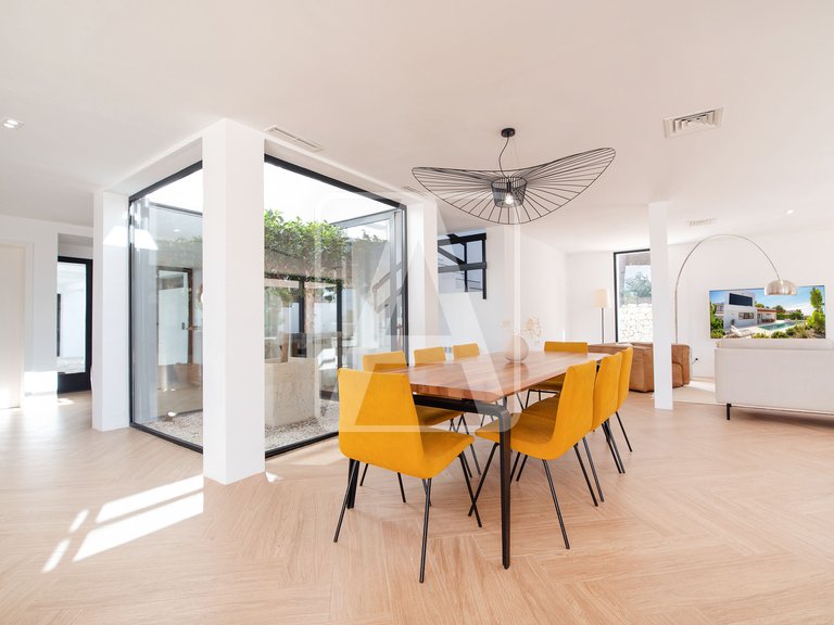 Villa for Sale in Benissa, Alicante 16