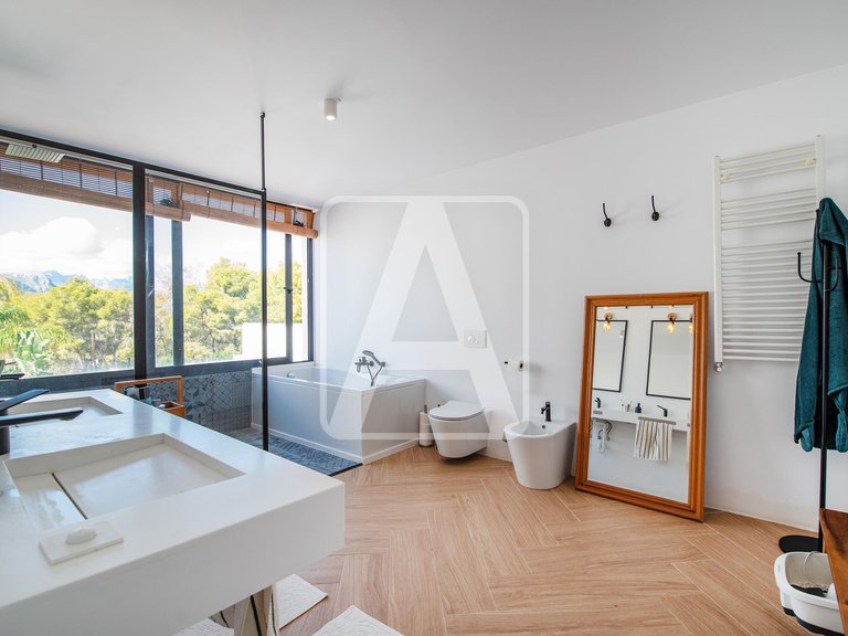 Villa for Sale in Benissa, Alicante 32