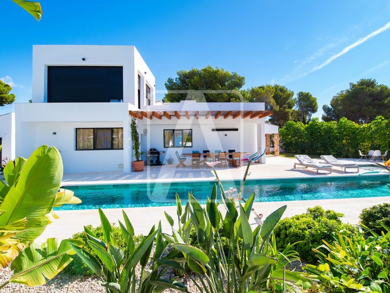 Villa for Sale in Benissa, Alicante 8