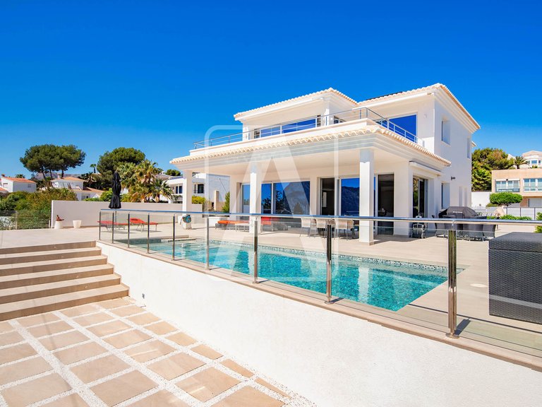 Villa for Sale in Calpe, Alicante 3