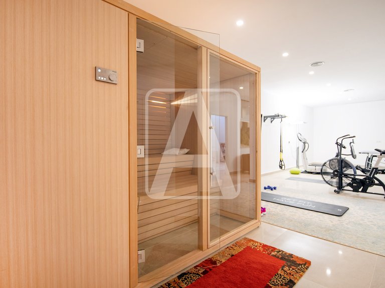 Villa for Sale in Calpe, Alicante 50