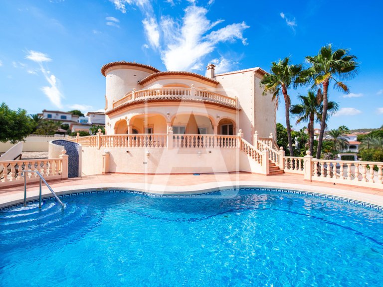 Villa for Sale in Benissa, Alicante 1