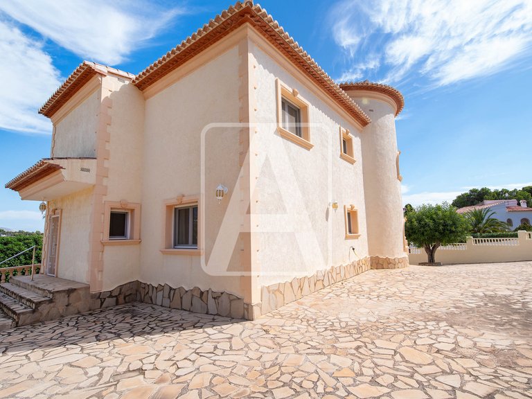 Villa for Sale in Benissa, Alicante 11