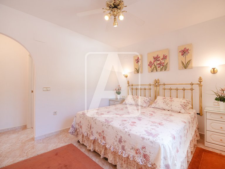 Villa for Sale in Benissa, Alicante 30