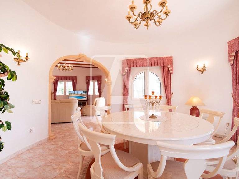 Villa for Sale in Benissa, Alicante 35
