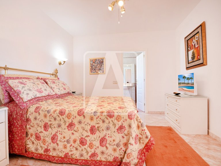 Villa for Sale in Benissa, Alicante 44