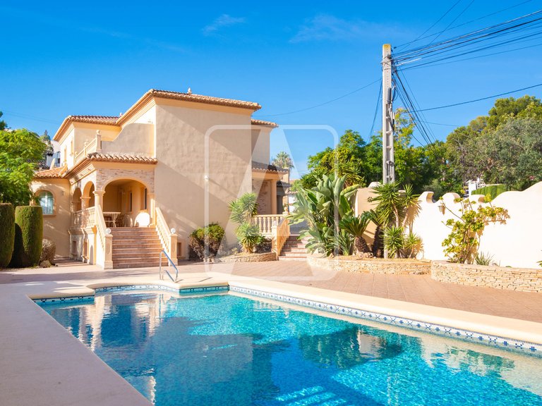Villa for Sale in Benissa, Alicante 1