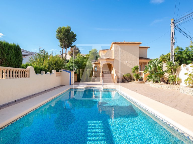 Villa for Sale in Benissa, Alicante 12