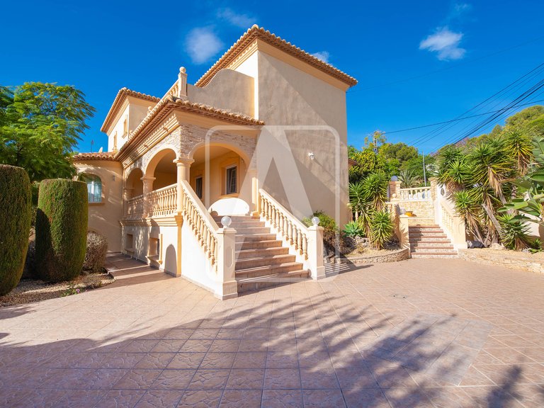 Villa for Sale in Benissa, Alicante 3