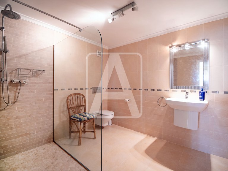 Villa for Sale in Benissa, Alicante 36