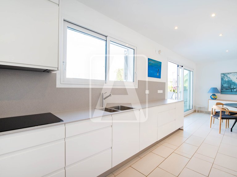 Villa for Sale in Benissa, Alicante 19