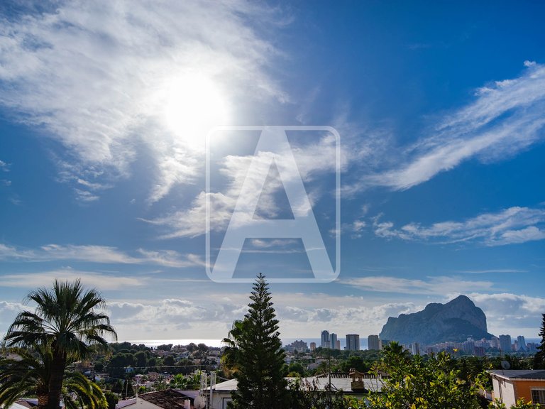 Villa for Sale in Calpe, Alicante 2
