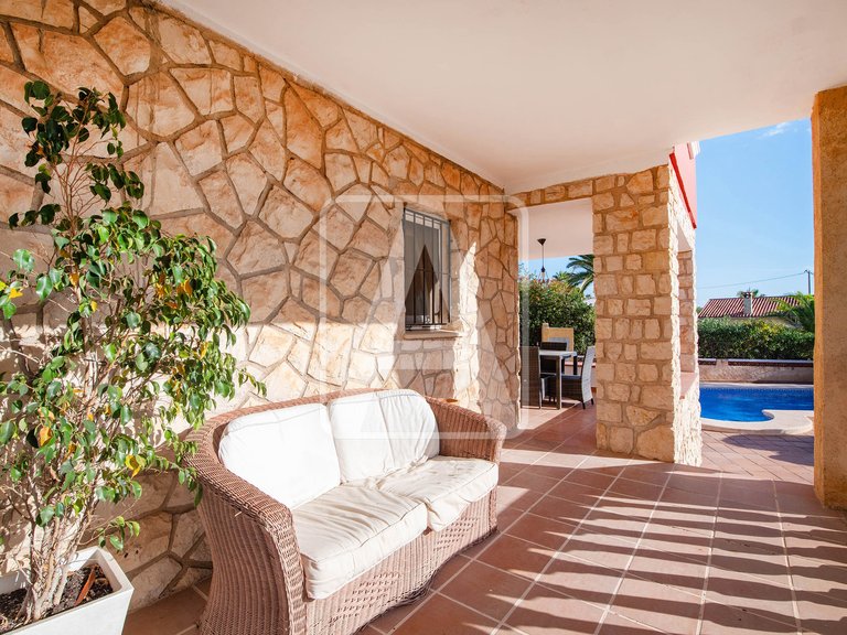 Villa for Sale in Calpe, Alicante 24