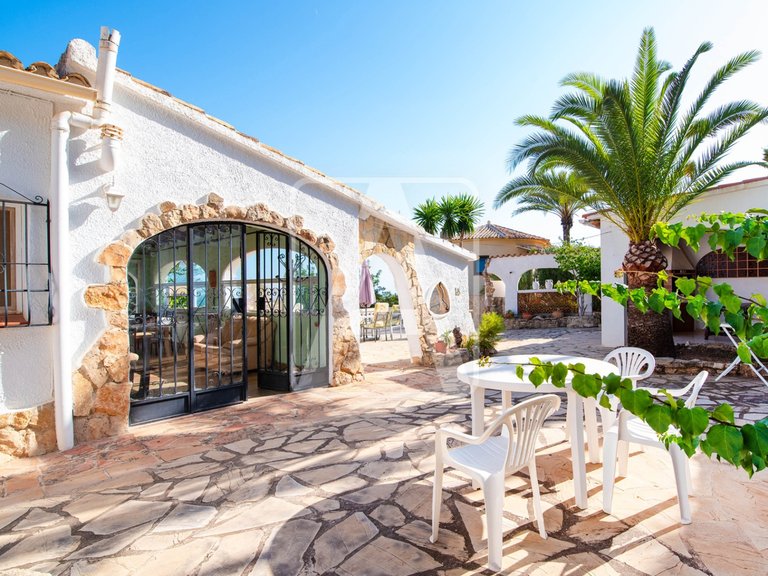 Villa for Sale in Moraira, Alicante 12