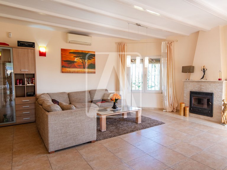 Villa for Sale in Moraira, Alicante 19