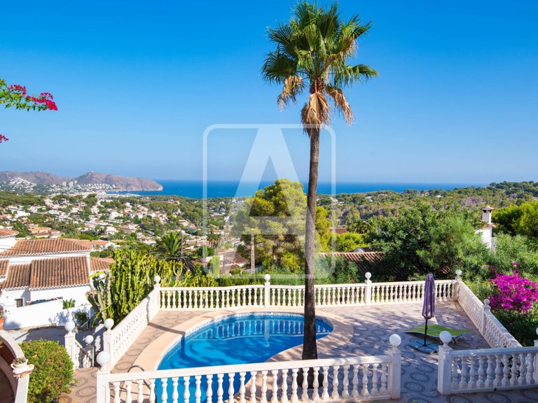 Villa for Sale in Moraira, Alicante 2