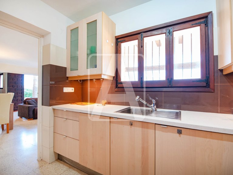 Villa for Sale in Moraira, Alicante 32