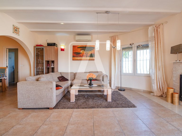 Villa for Sale in Moraira, Alicante 4