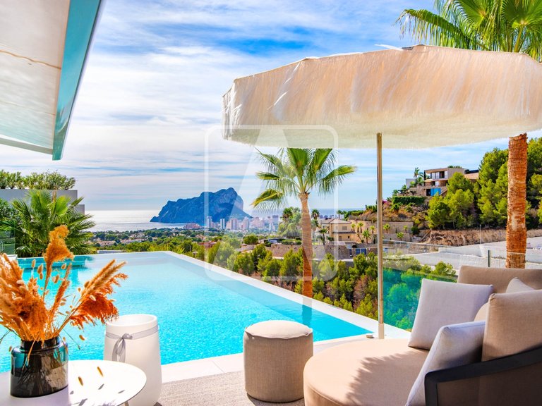 Villa for Sale in Benissa, Alicante 2