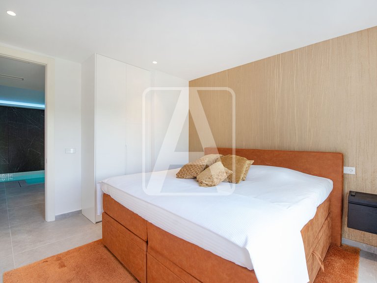 Villa for Sale in Benissa, Alicante 35